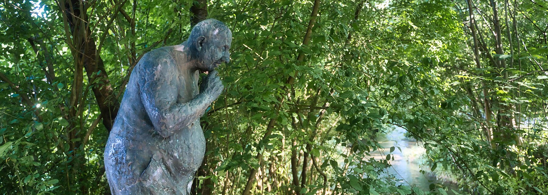 Statua einer denkenden Person
