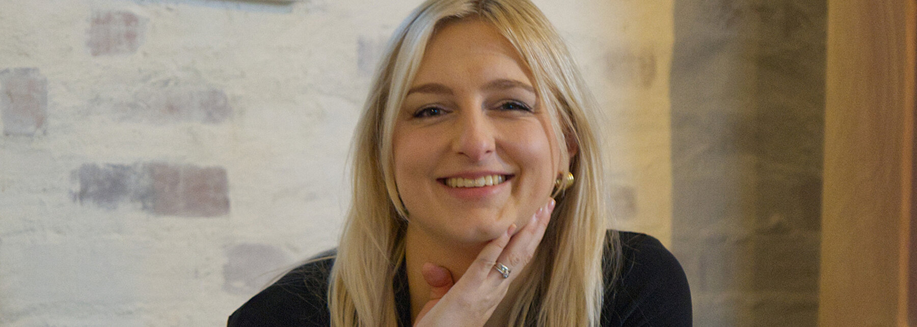 Porträtbild Carolin Wahl