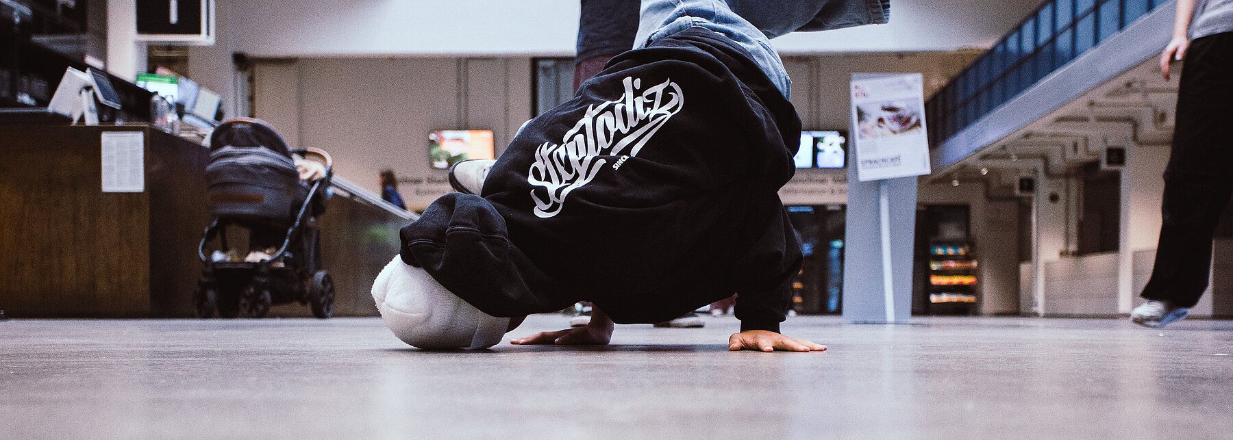 breakdancer