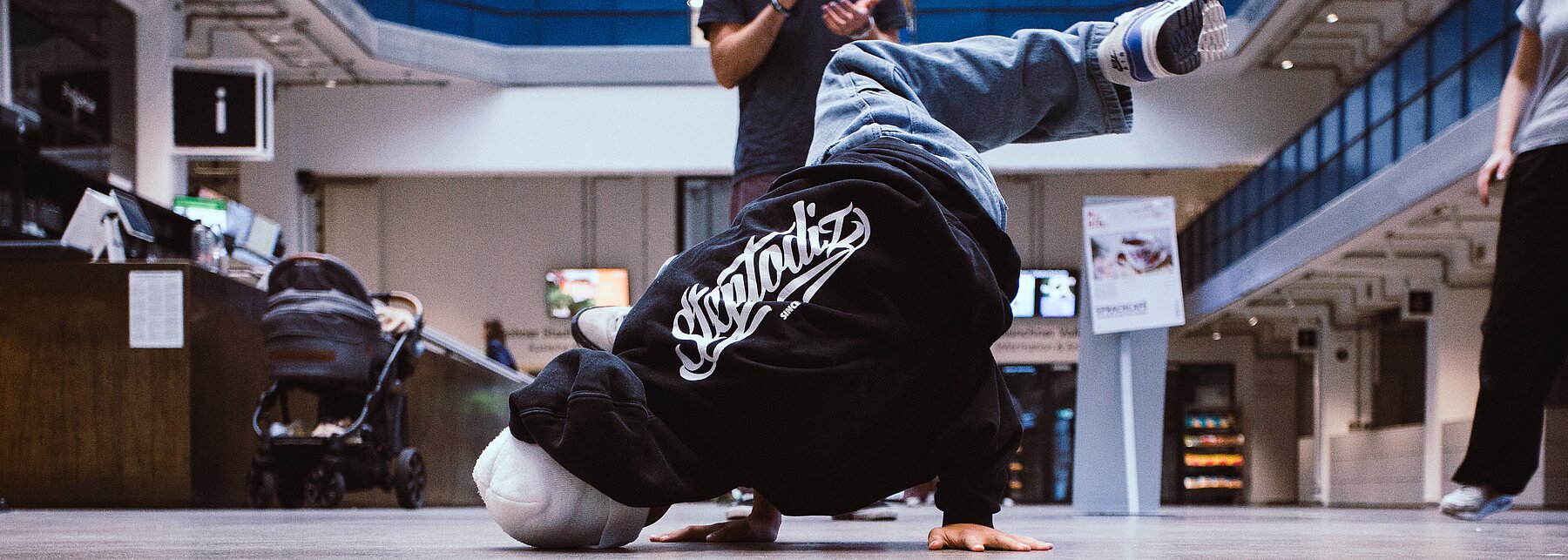 breakdancer