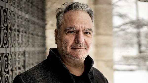 Porträtfoto Karnik Gregorian