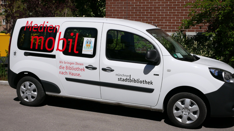 Ein Medienmobil der Münchner Stadtbibliothek